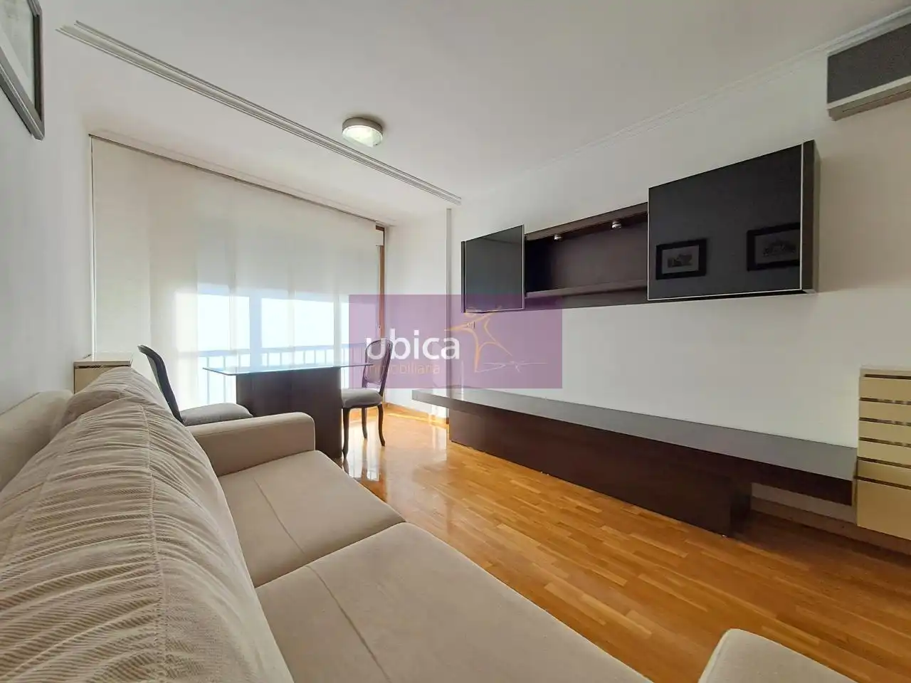 Sala de estar de Piso de alquiler en O Porriño   con Aire acondicionado, Calefacción y Terraza
