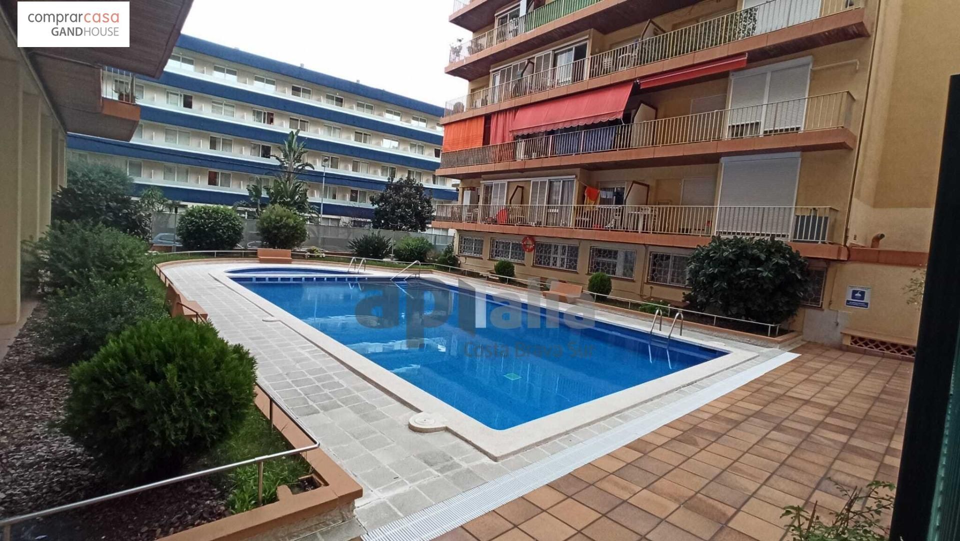 Piscina de Piso en venta en Lloret de Mar con Balcón y Piscina comunitaria