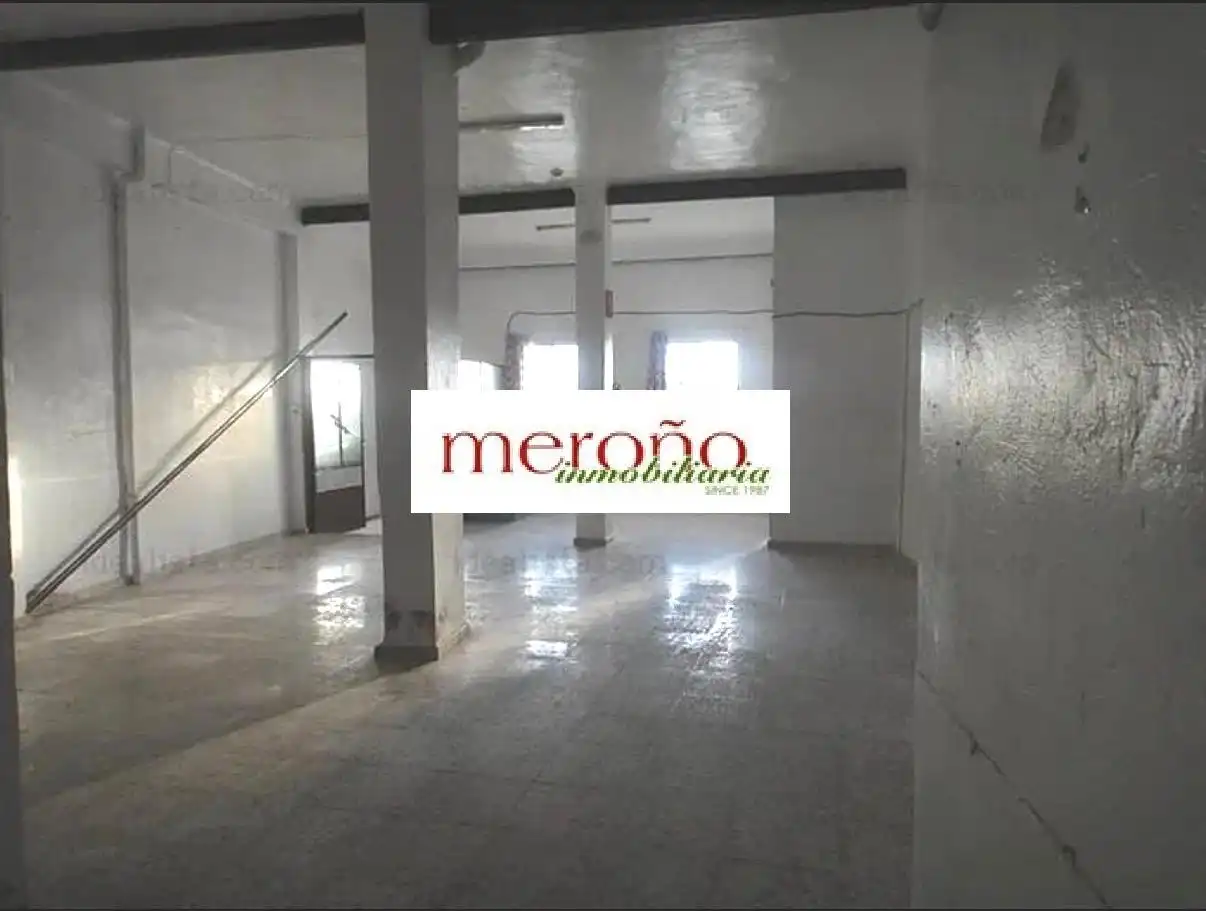 Local comercial en venta en Crevillent