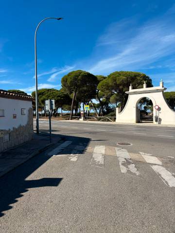 Terreno residencial en Venta en Calle Santa María las Mogarizas, 51B en Los Gallos