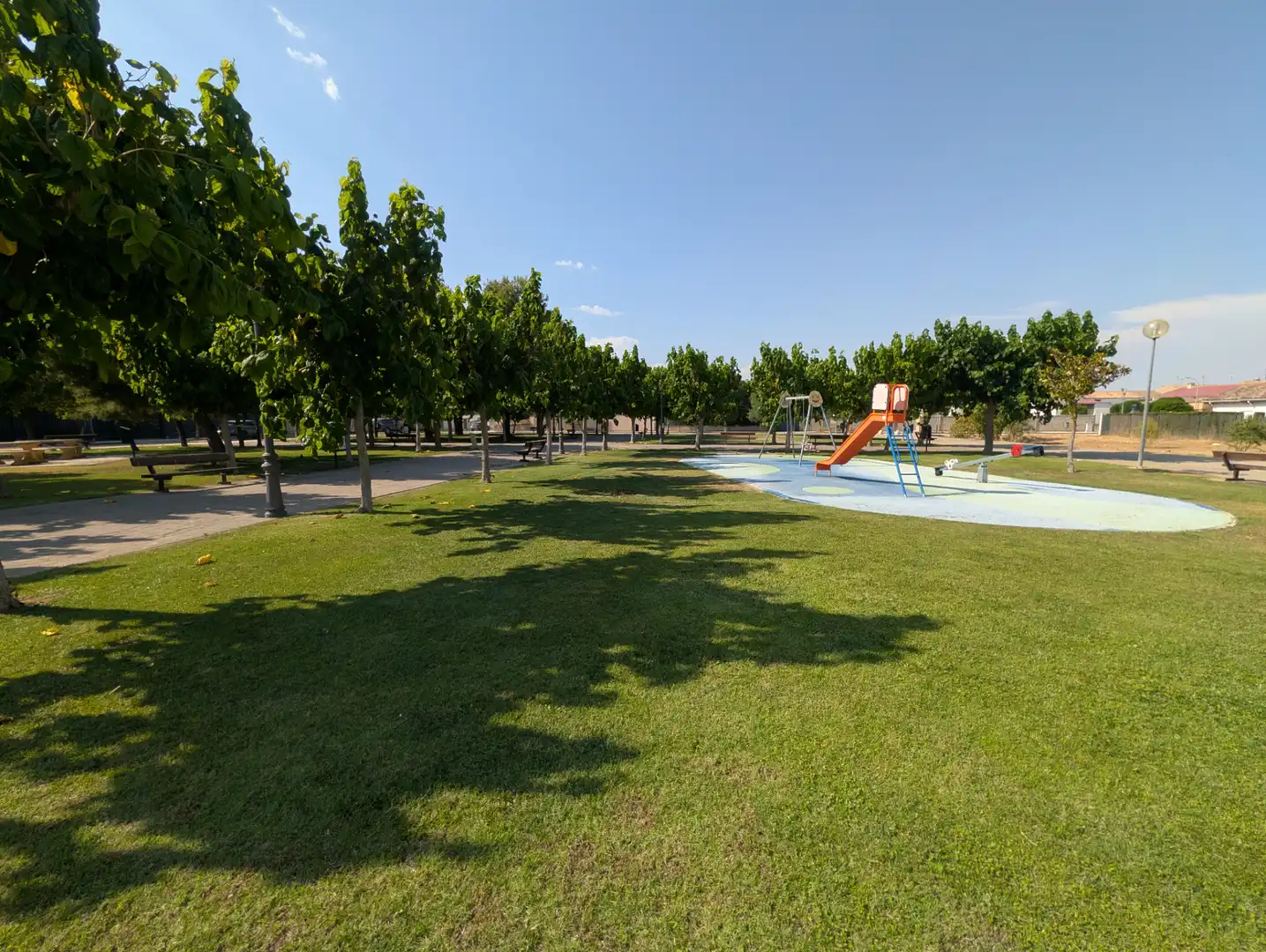 Piscina de Casa o xalet en venda en Zuera amb Aire condicionat, Calefacció i Jardí privat