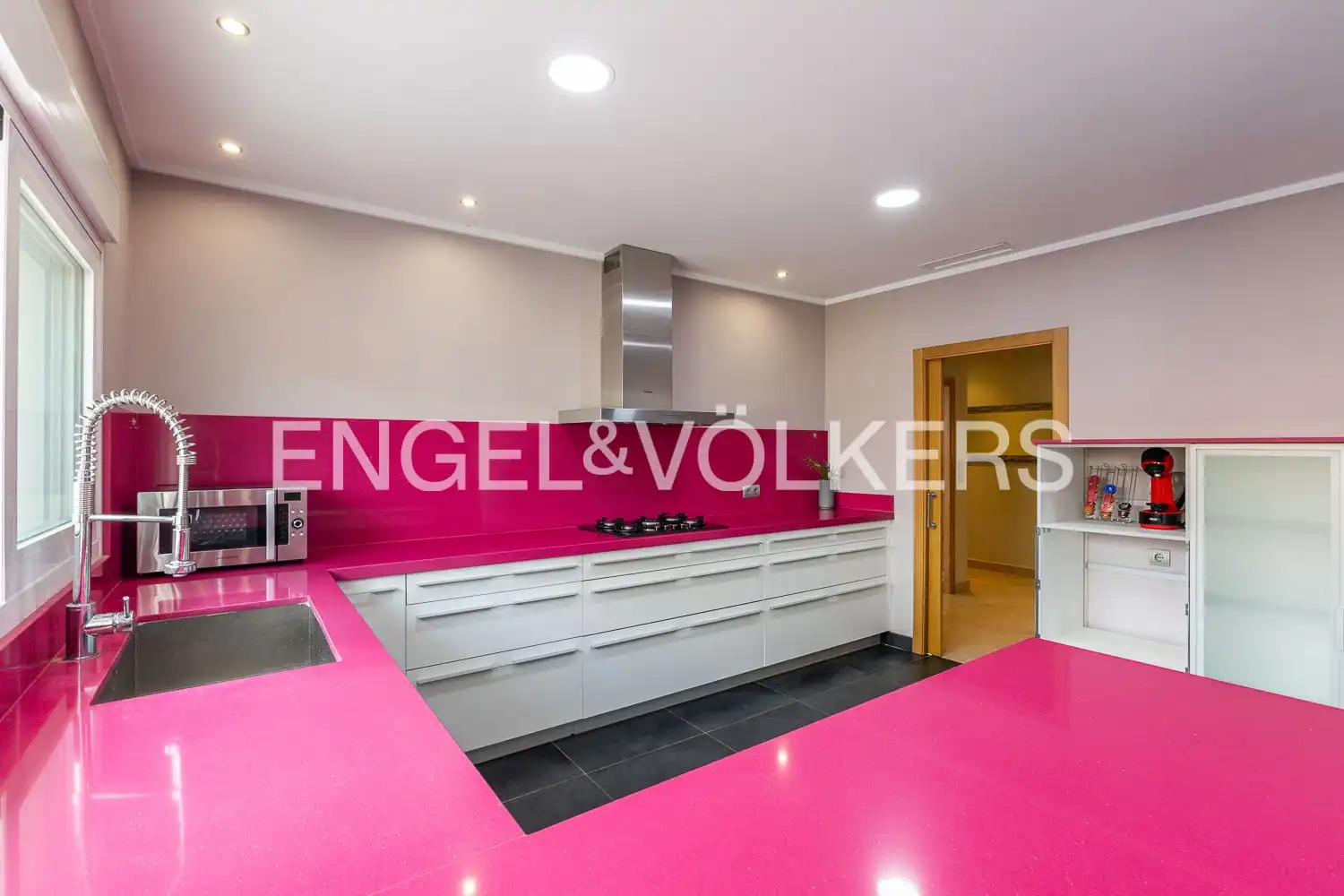 Cocina de Casa adosada en venta en Carcaixent con Aire acondicionado, Calefacción y Terraza