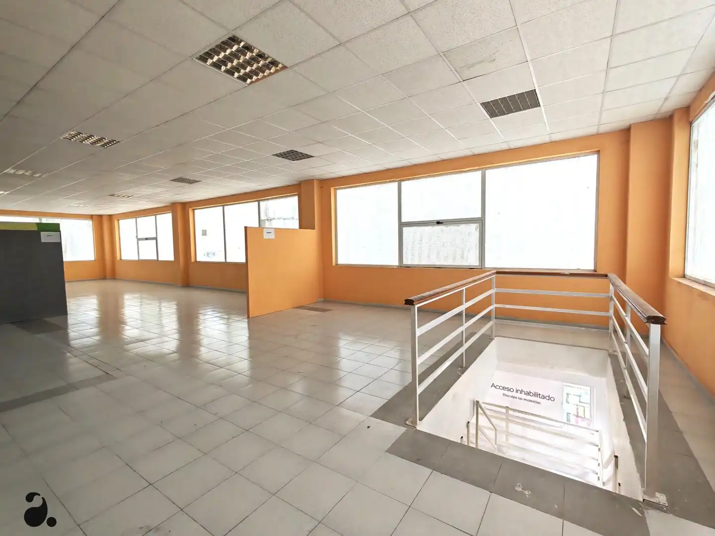 Local comercial de lloguer a Calle de Azuela, imagen 19