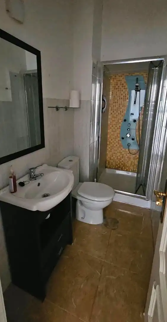 Bathroom of Flat for rent in Mogro