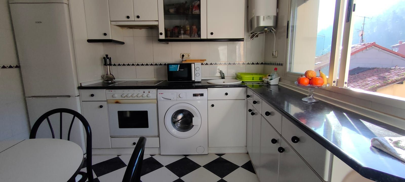 Cocina de Apartamento de alquiler en Mendaro