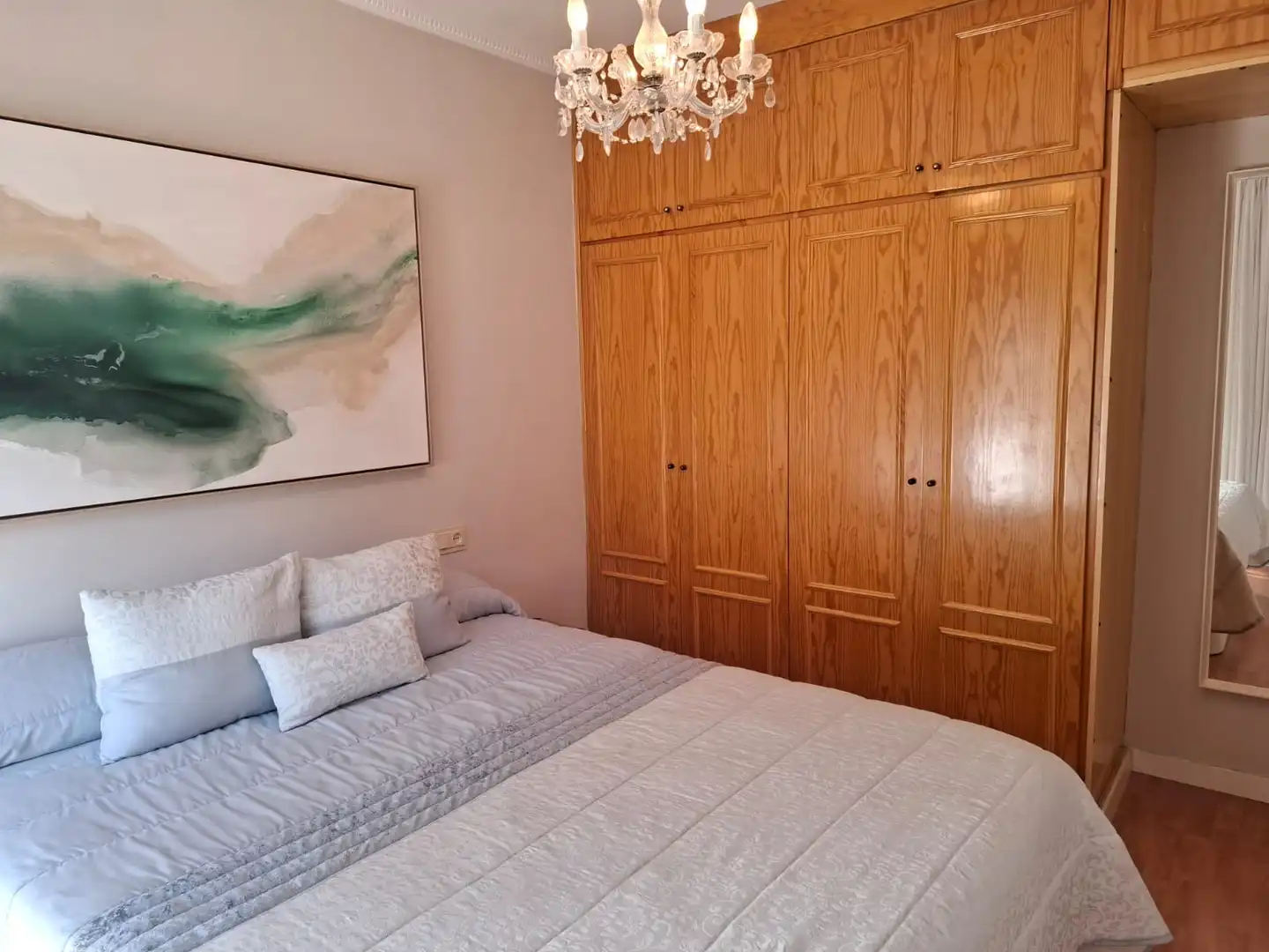 Habitación de Piso en venta en Torrenueva Costa con Amueblado y Balcón
