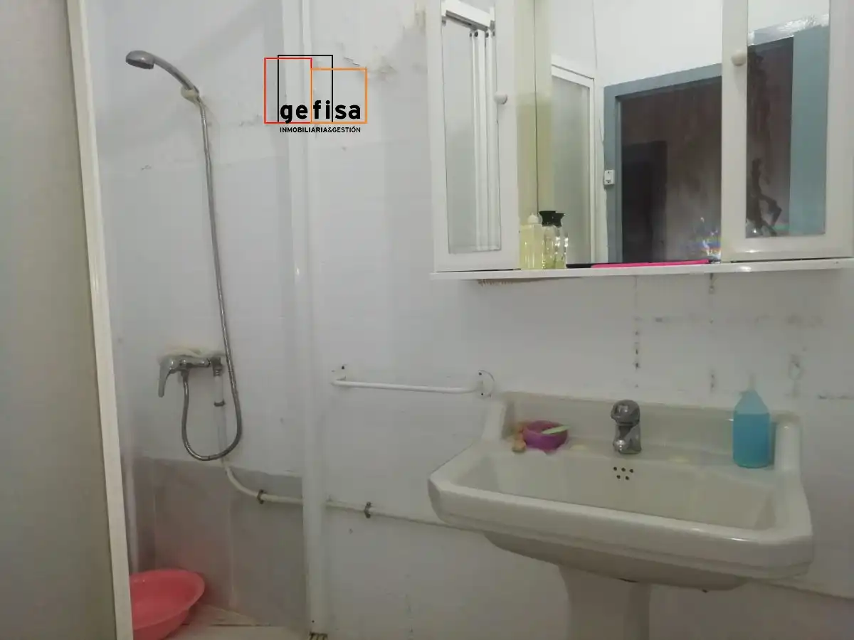 Bany de Casa o xalet en venda en Valdepeñas amb Traster i Balcó
