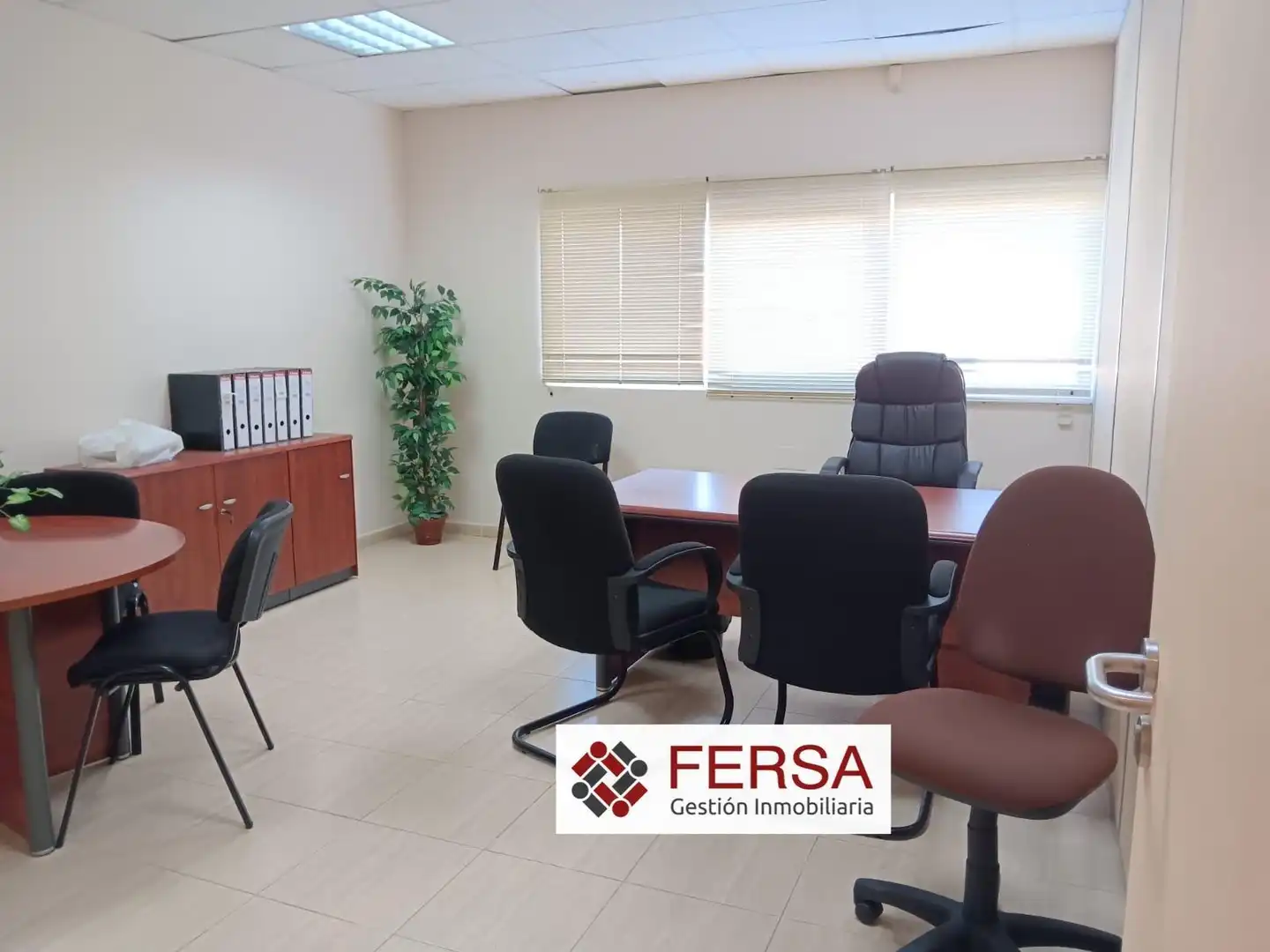 Industrial building for sale in El Juncal - Vallealto, imagen 8