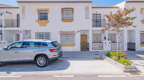 Foto 2 de Casa adosada en venta en Urbanizacion Urbanizacion Mare Nostrum 2, Salobreña Costa, Salobreña