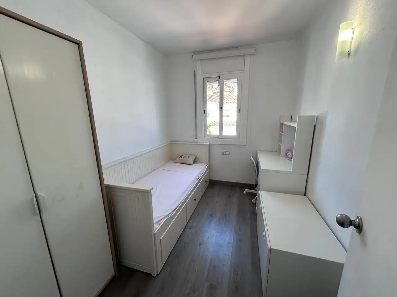 Habitación de Casa adosada en venta en Castelldefels con Aire acondicionado, Trastero y Piscina
