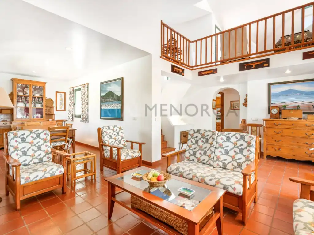 Sala d'estar de Casa o xalet en venda en Cala d'en Bosch - Serpentona