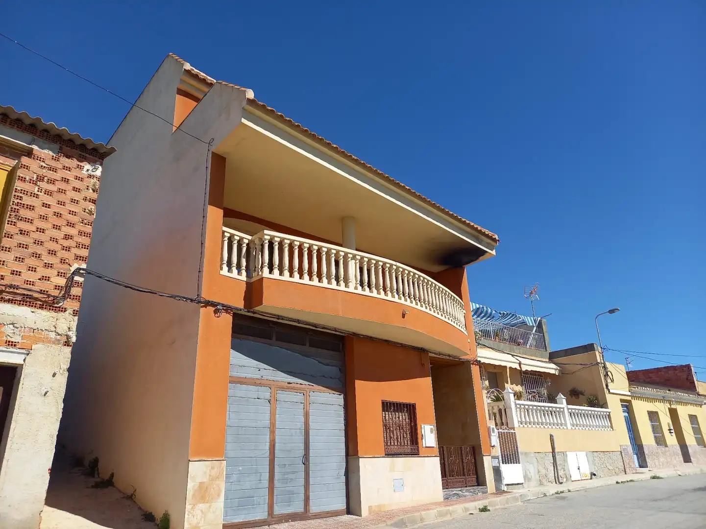 Exterior view of Houses for sale in Archena  with Balcony