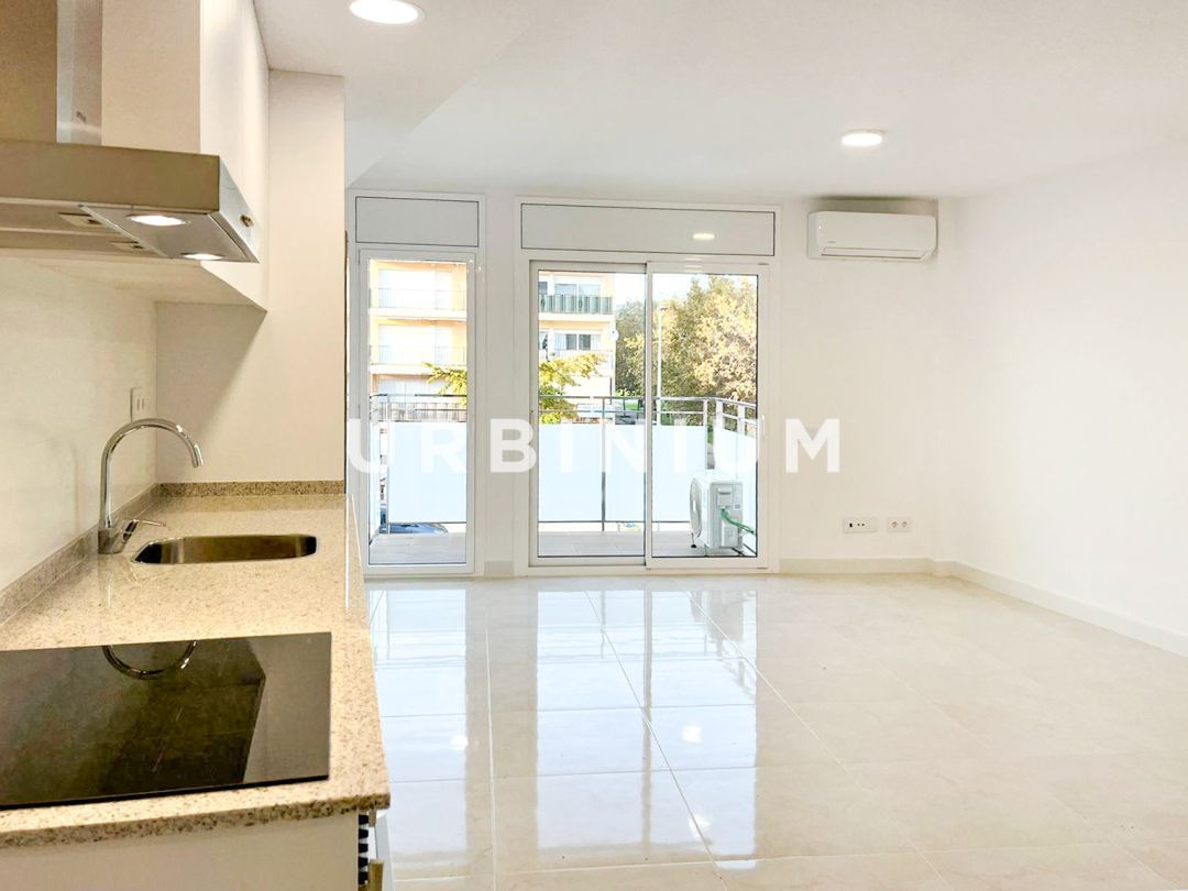 Exterior view of Flat for sale in Calonge i Sant Antoni  with Air Conditioner, Heating and Balcony