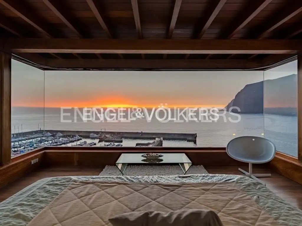 Houses for sale in Acantilados de Los Gigantes