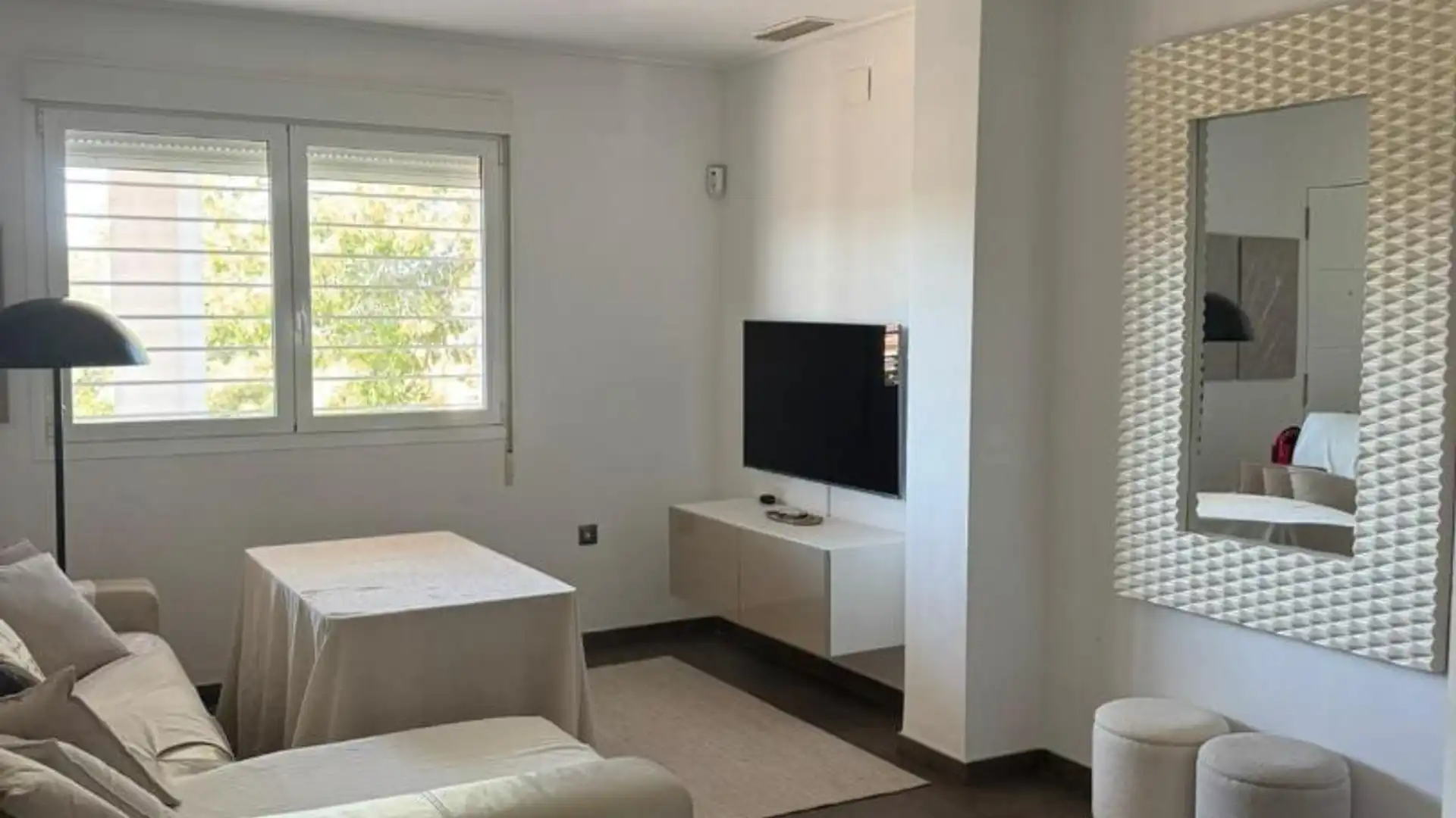 Sala de estar de Casa o chalet en venta en Alberic con Terraza y Piscina