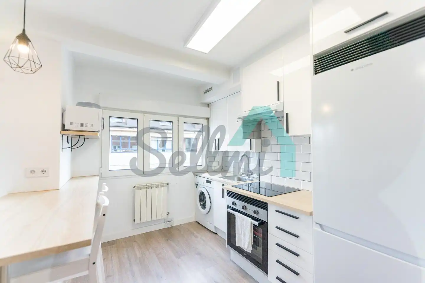Küche von Wohnung zur Miete in Oviedo  mit Heizung, Terrasse und Möbliert