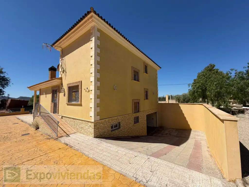 Vista exterior de Casa o chalet en venta en Jumilla con Jardín privado, Terraza y Piscina