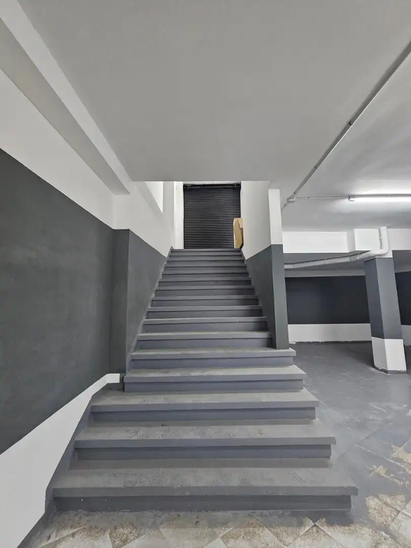 Local comercial en venta en Centre - Estació, imagen 3