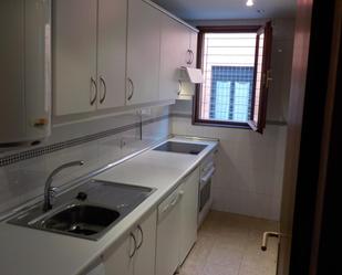 Kitchen of Flat to rent in Alcalá de Henares