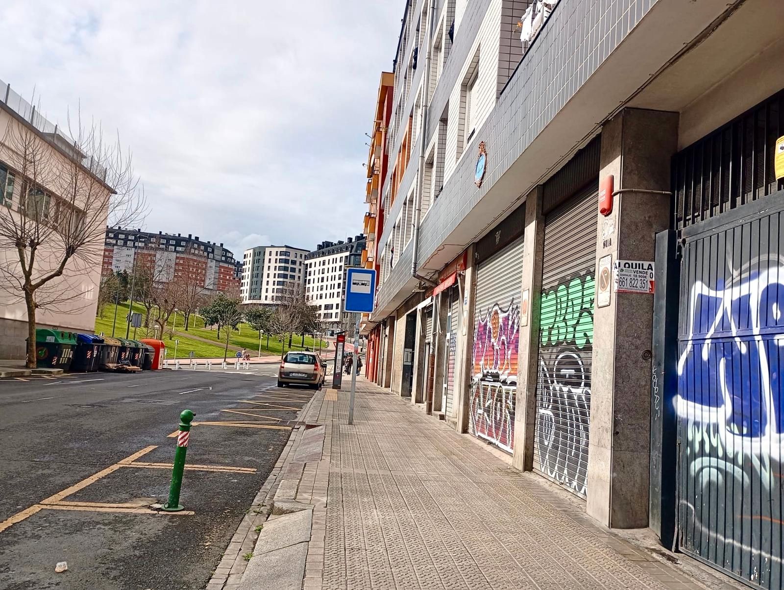 Exterior view of Garage for sale in Bilbao 