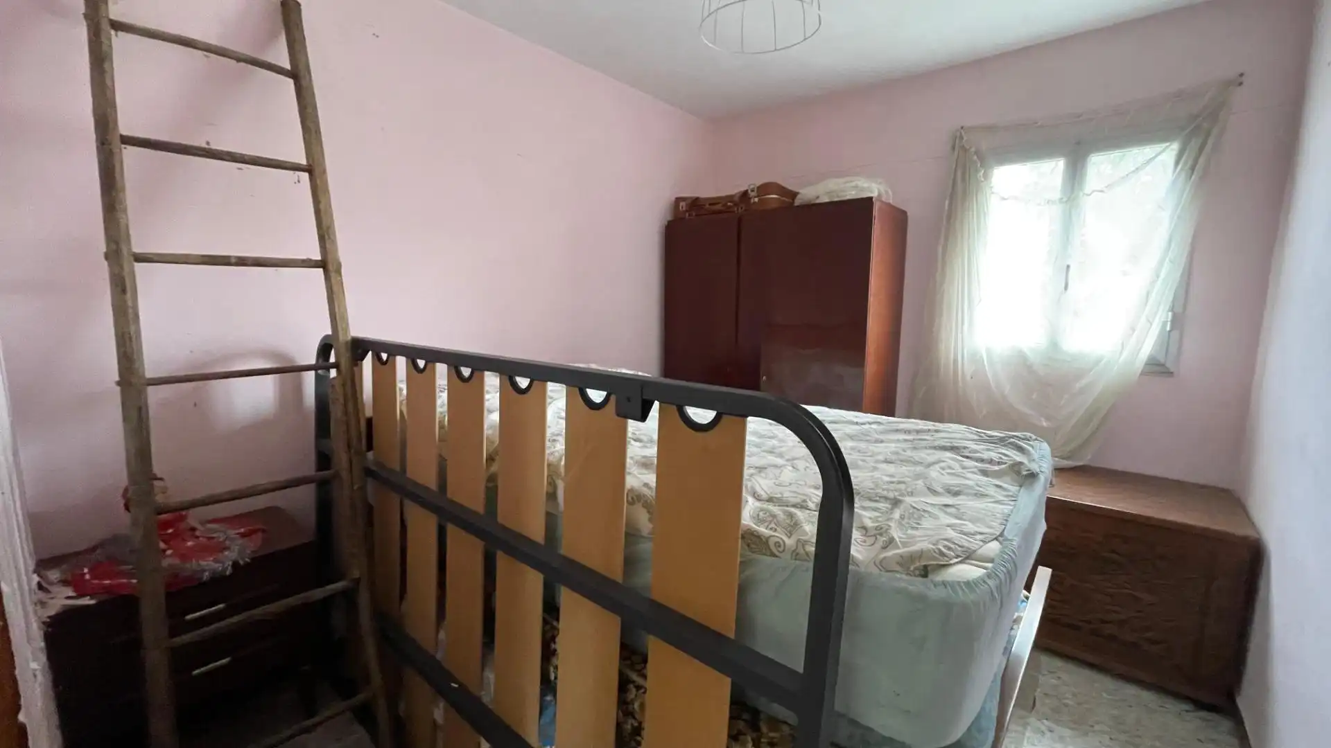 Bedroom of Houses for sale in Porqueira  with Furnished