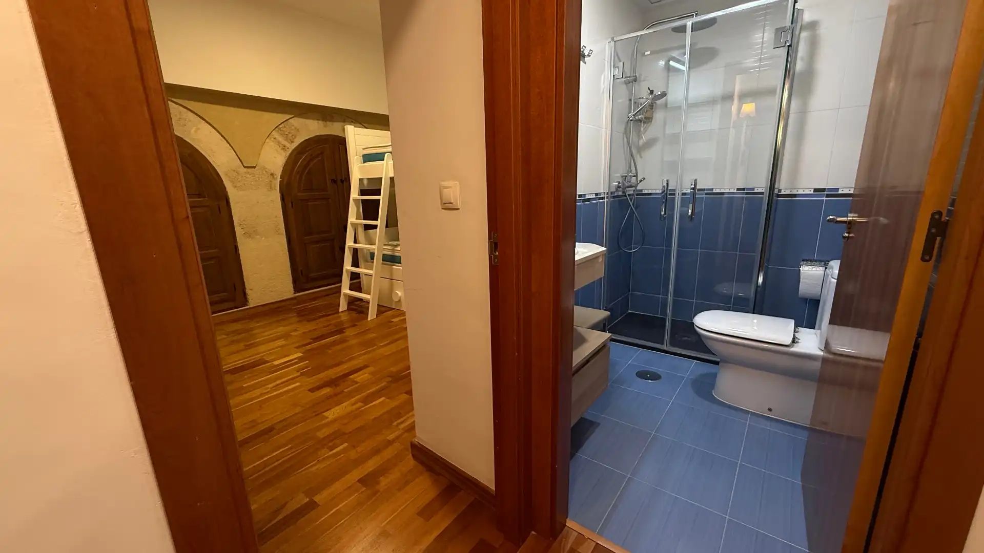 Baño de Piso en venta en Chinchilla de Monte-Aragón con Calefacción, Parquet y Lavadora