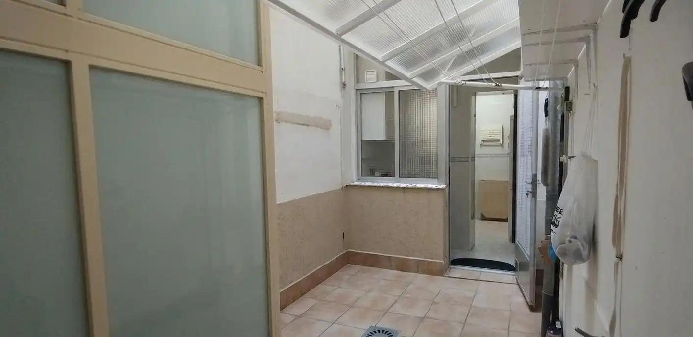 Piso en venta en Segovia con Calefacción, Trastero y Amueblado