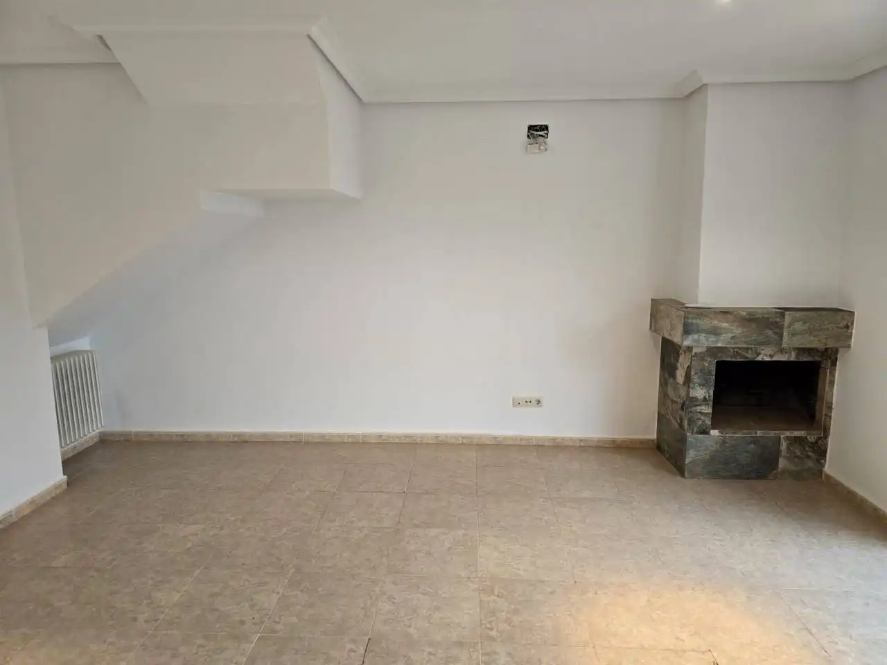 Chalet con jardín en venta en Pioz, imagen 2