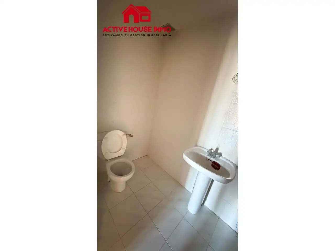 Bany de Casa adosada en venda en La Ràpita amb Terrassa