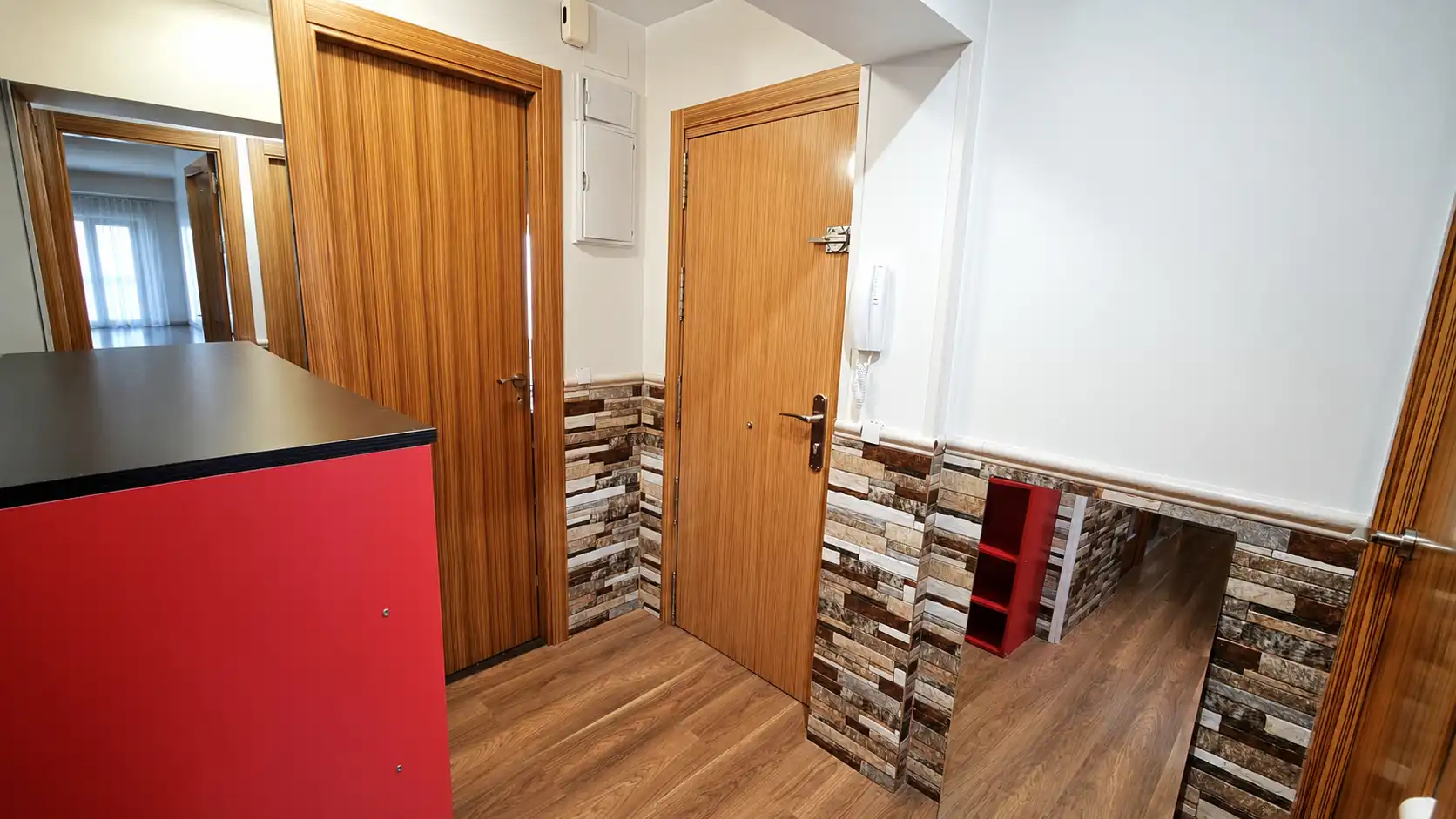 Flat for sale in Madrid  with Air Conditioner, Heating and Furnished