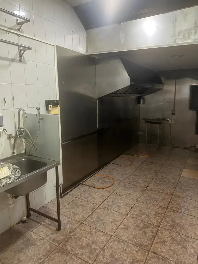 Business premises to rent in Carrer Cronista Pareja 83, imagen 6