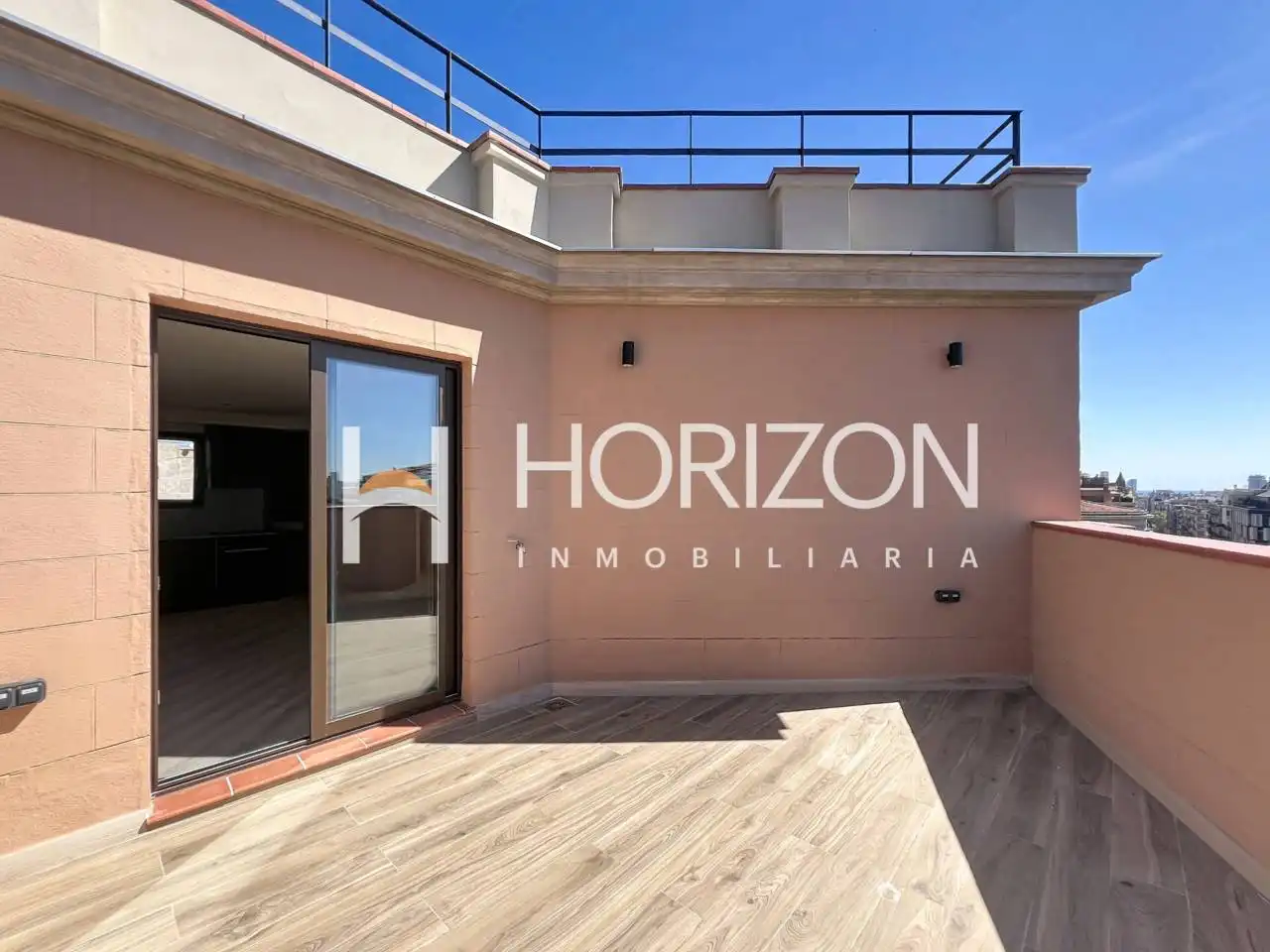 Penthouse mit Aufzug zum Verkauf in Calle Provenza