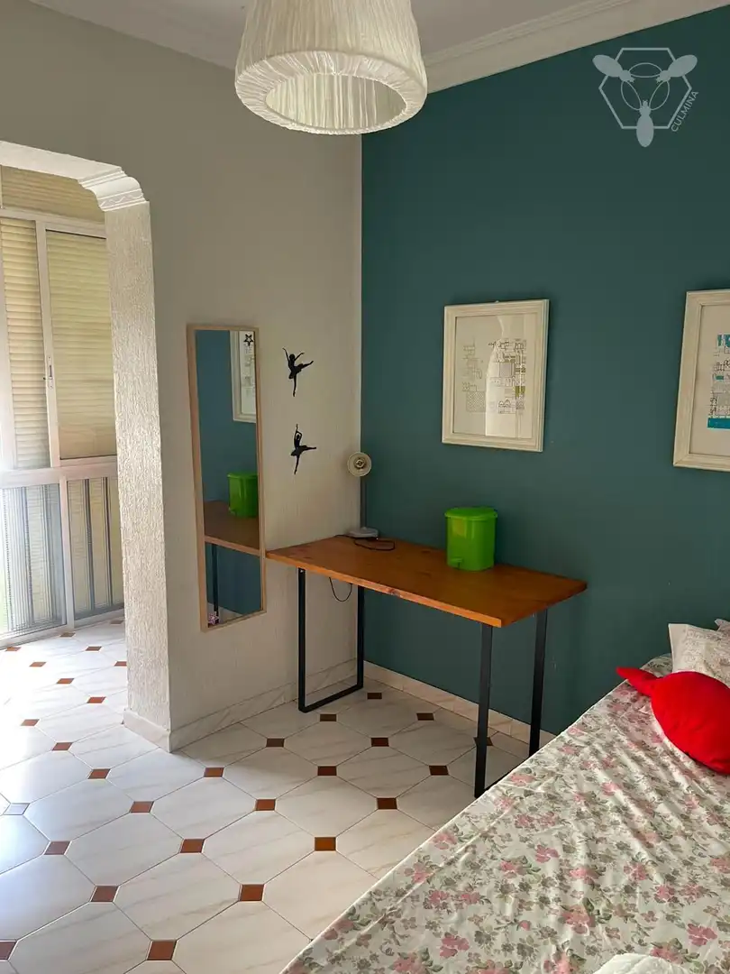 Habitación de Piso en venta en Huelva con Aire acondicionado y Amueblado
