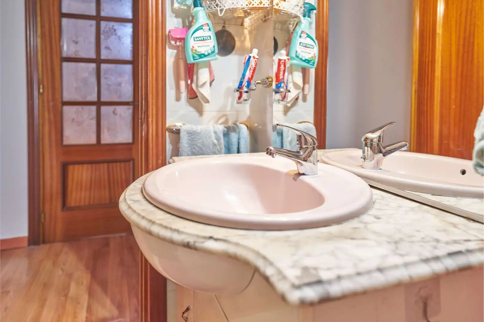 Baño de Piso en venta en Torrejón de Ardoz con Calefacción, Terraza y Amueblado