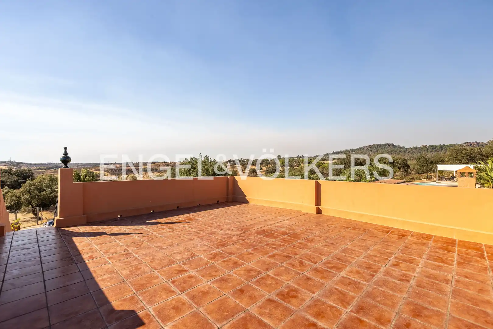 Terrace of Country homes for sale in Calañas, Huelva