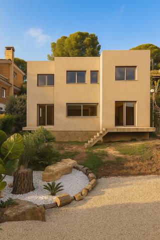 Casa-chalet en Venta en Carrer Gironès en La Móra