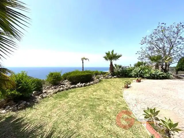 AlmuñécarVilla, imatge 2