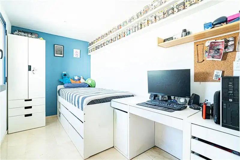 Habitación de Piso en venta en Calvià con Aire acondicionado, Terraza y Piscina comunitaria