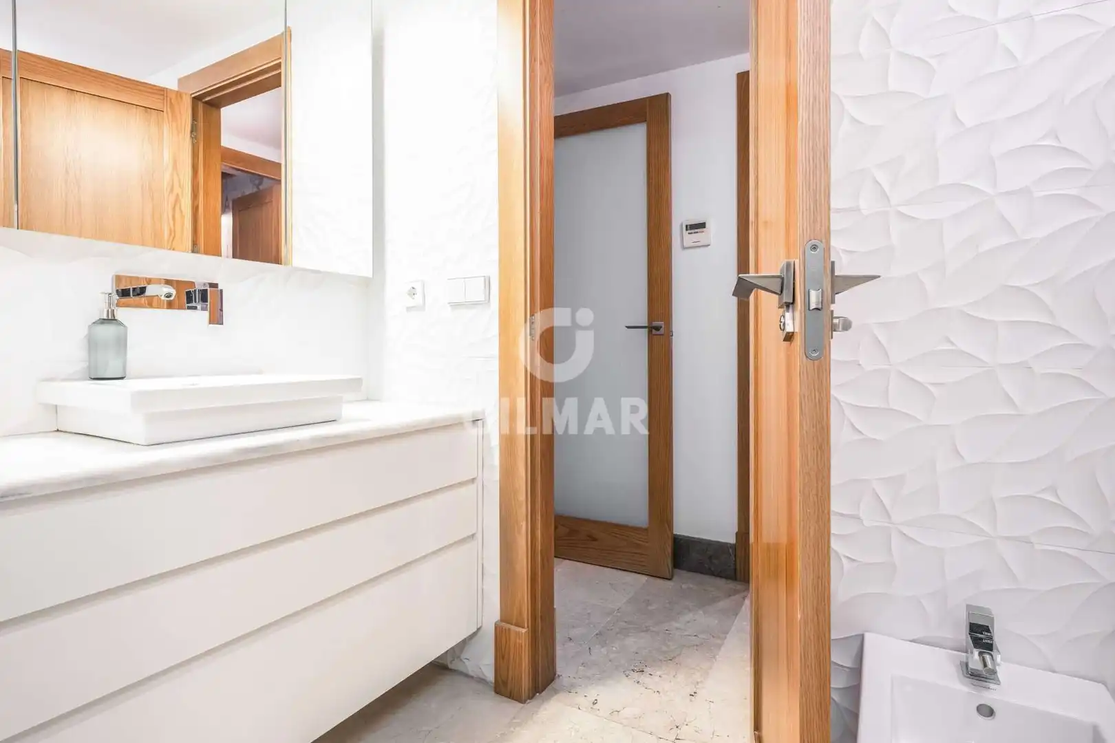 Bany de Casa o xalet en venda en Sevilla amb Calefacció i Piscina