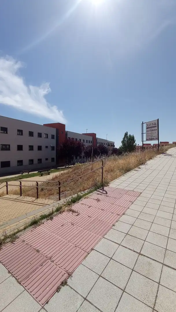 Terreno residencial en venta en Calle Escribanos, imagen 3