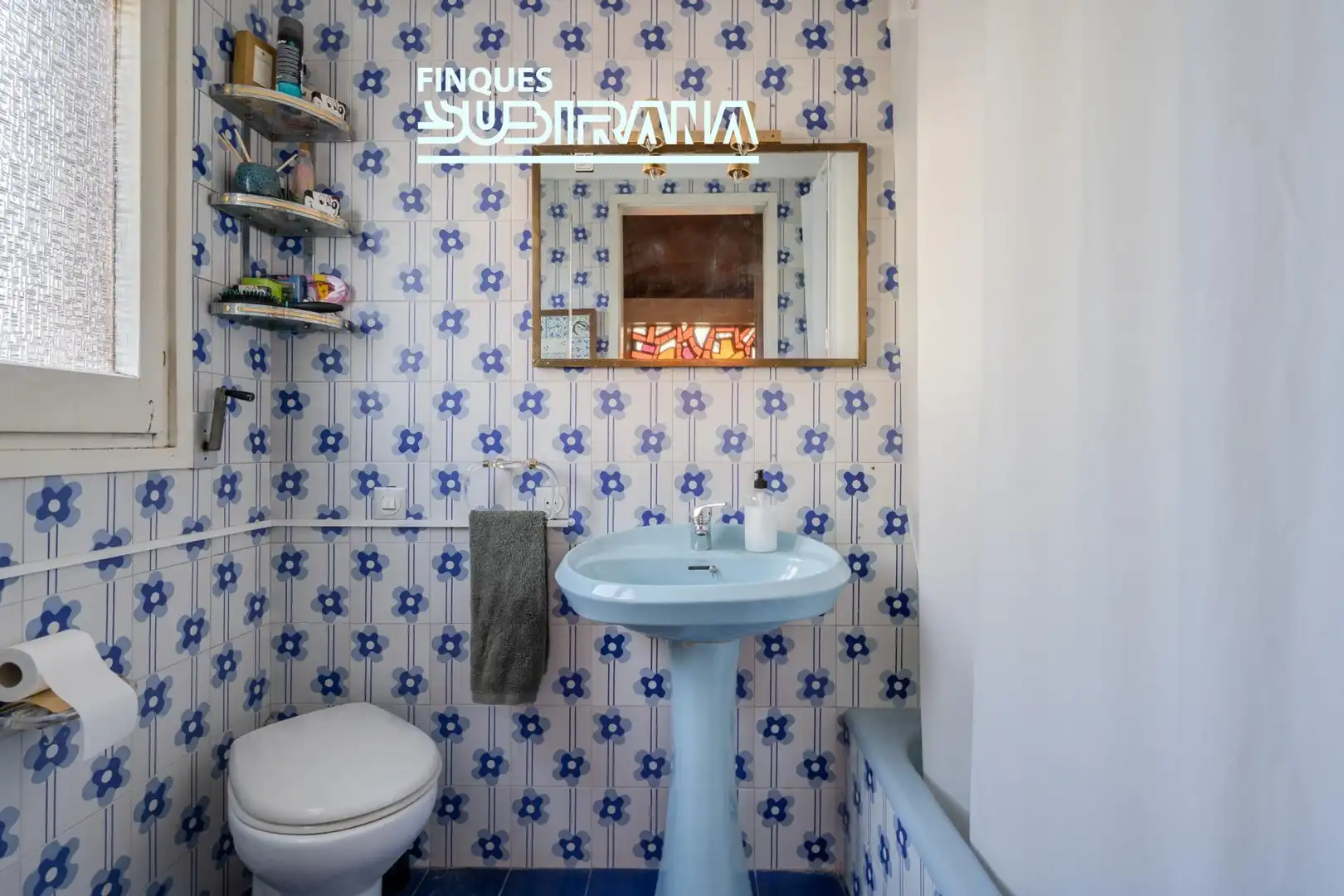 Bathroom of Houses for sale in Igualada  with Heating, Private garden and Terrace