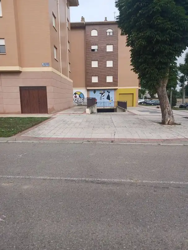 Parkplatz zum Verkauf in Calle Cuatro Caminos 1