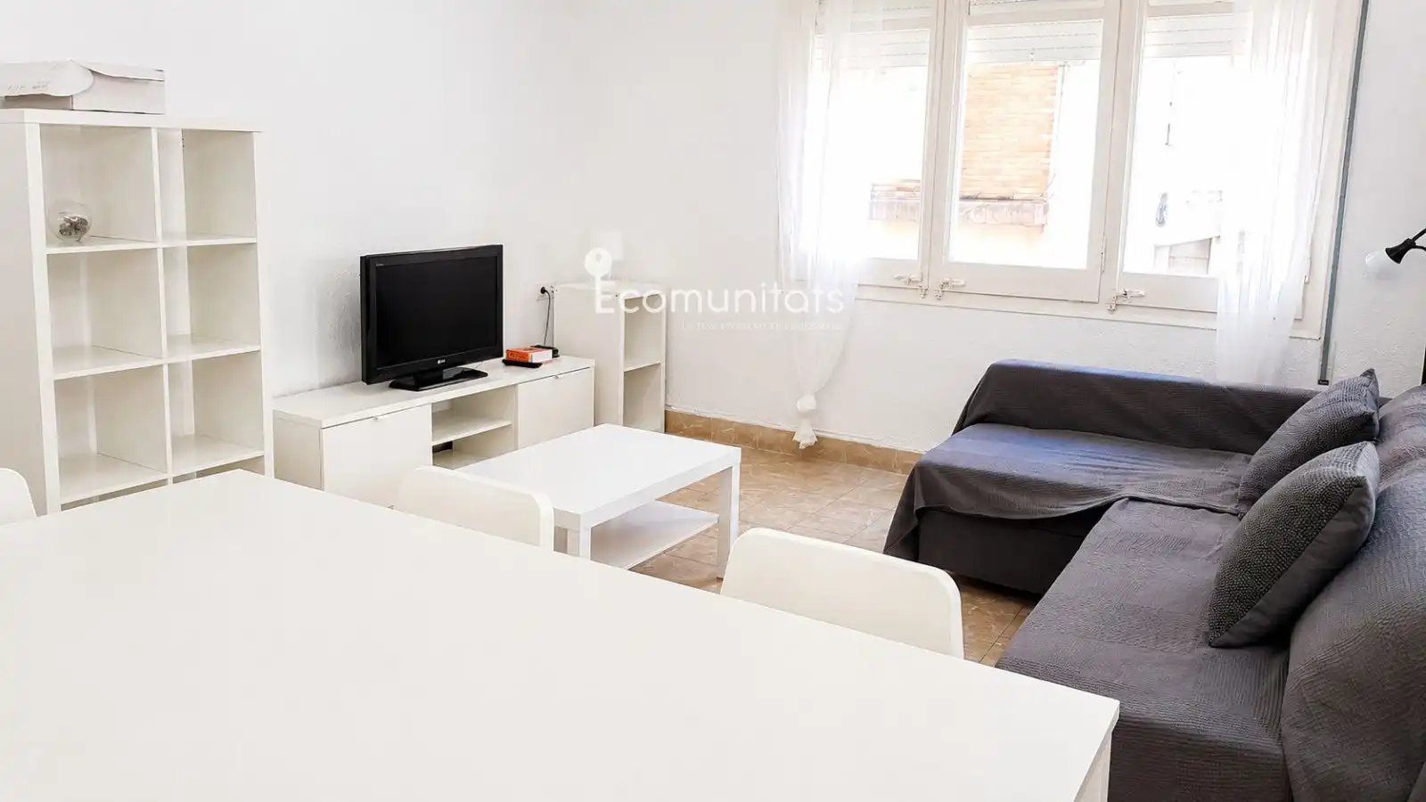 Living room of Flat for rent in Tortosa  with Air Conditioner and Furnished