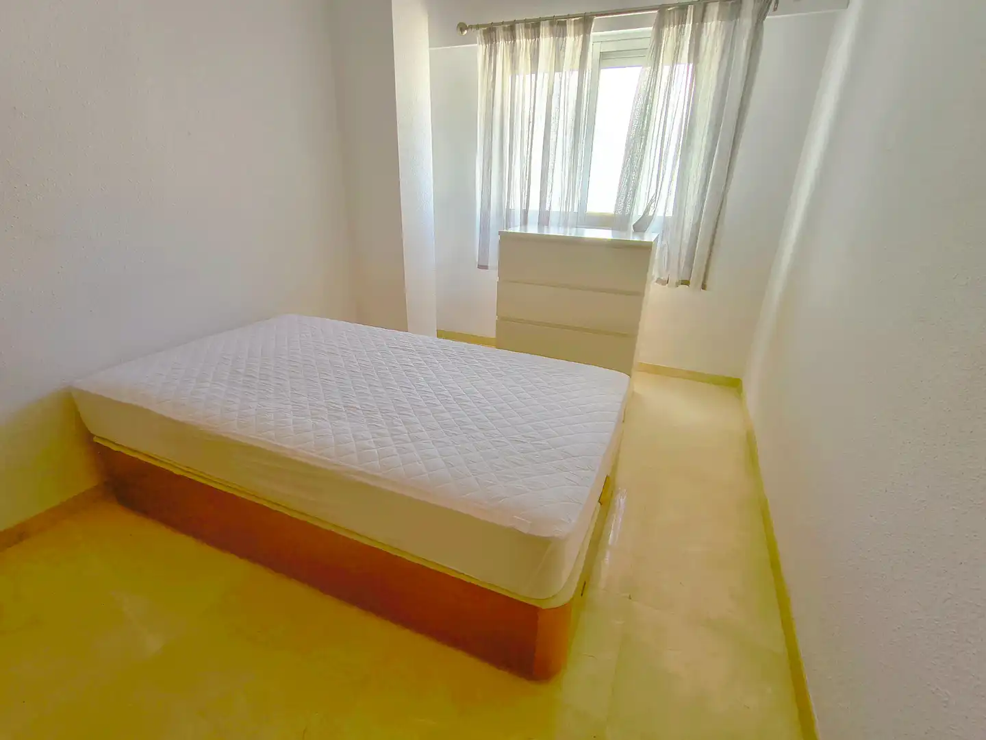 Bedroom of Flat for rent in Alicante / Alacant  with Air Conditioner, Terrace and Furnished