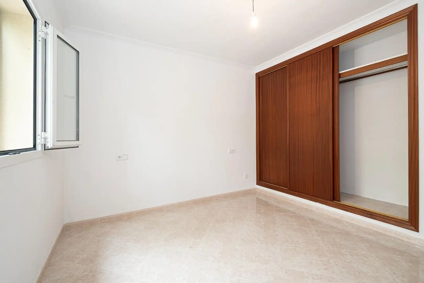 Habitación de Casa adosada en venta en  Palma de Mallorca con Trastero