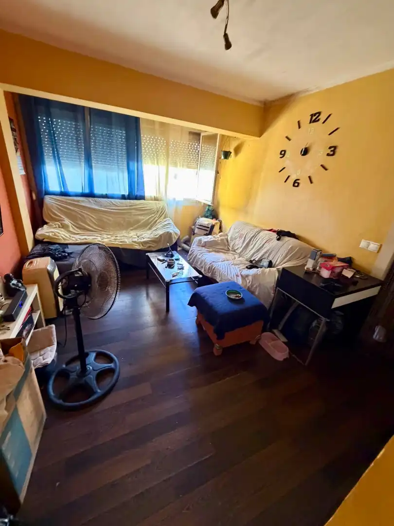Piso en venta en Carrer del Regal 99, imagen 2