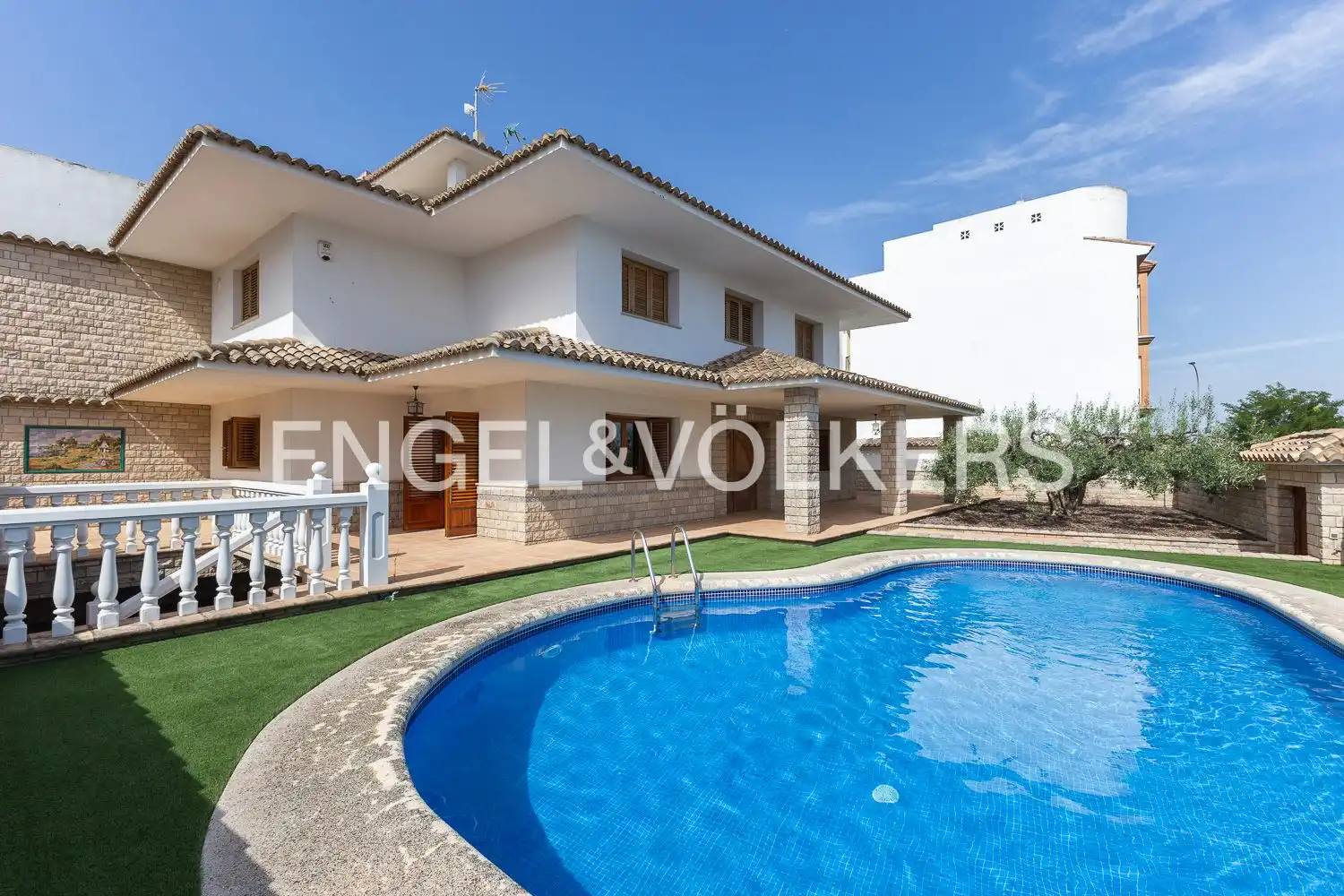 Exterior view of Houses for sale in Favara  with Heating, Private garden and Swimming Pool