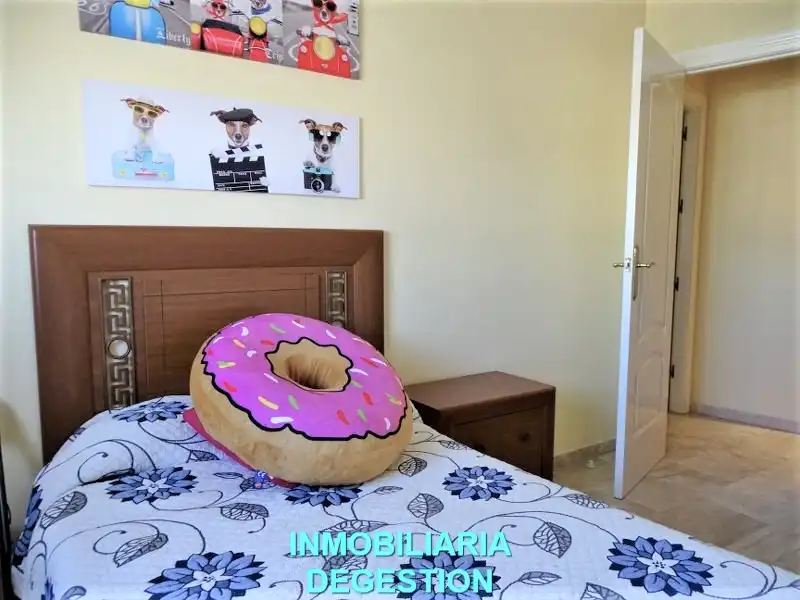 Habitación de Dúplex en venta en Linares con Aire acondicionado, Calefacción y Terraza