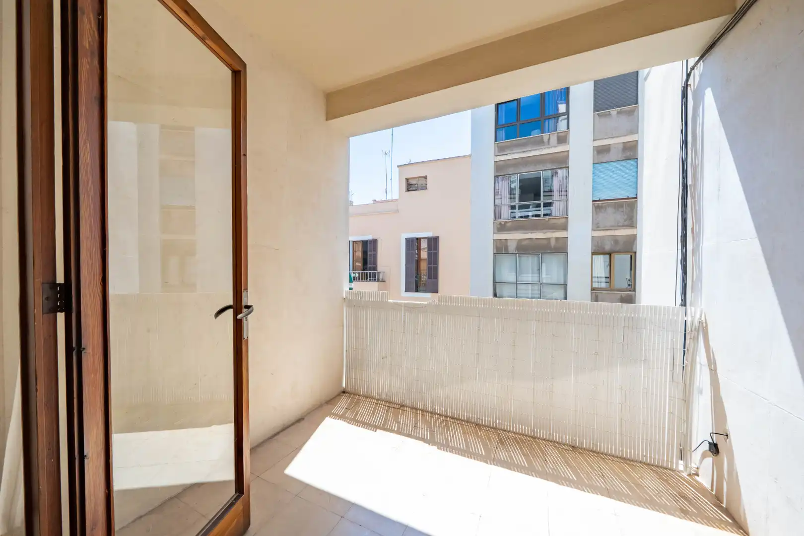 Balcony of Flat for rent in  Palma de Mallorca  with Air Conditioner, Heating and Terrace