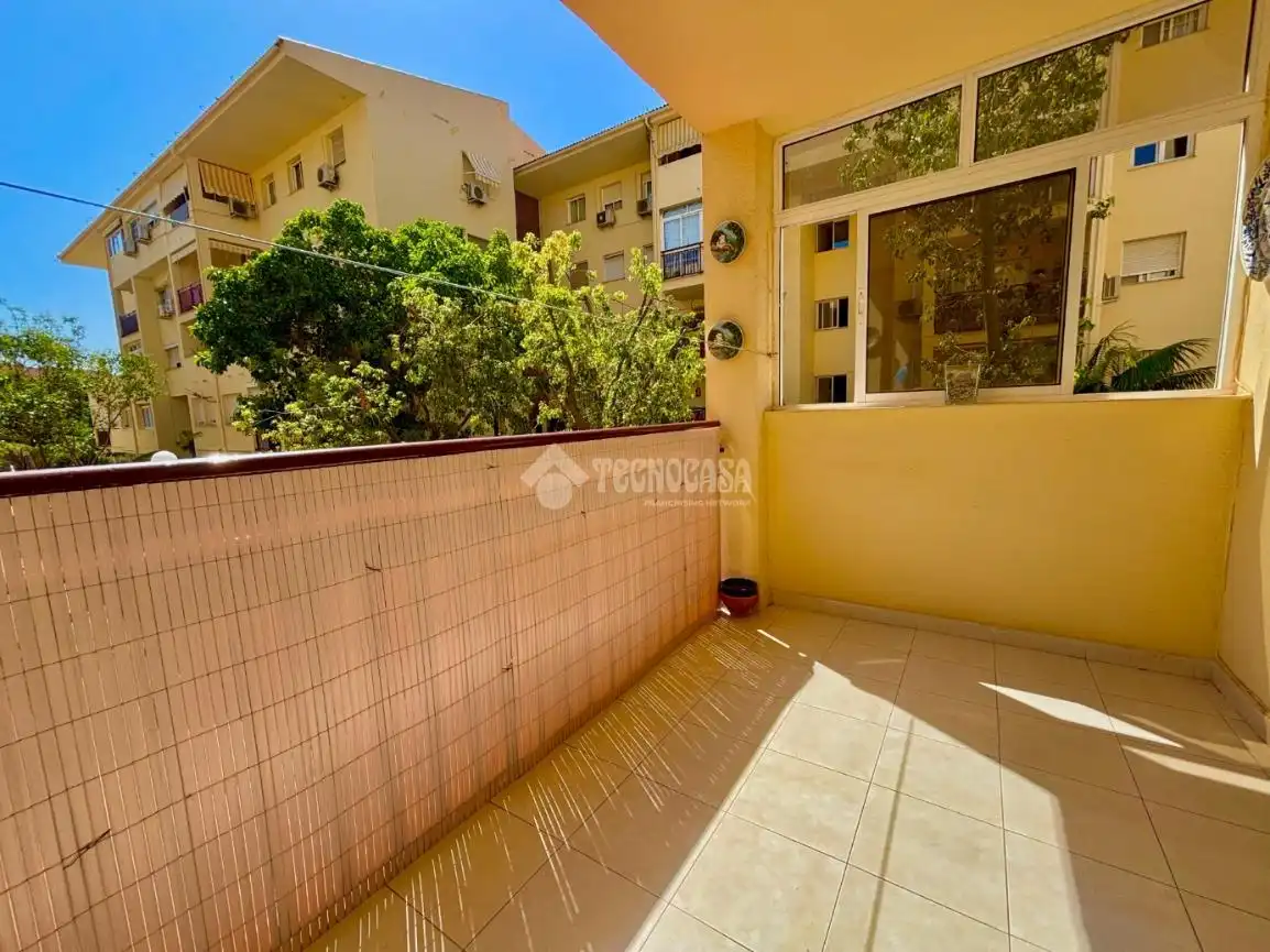 Balcony of Flat for sale in Benalmádena  with Air Conditioner, Heating and Parquet flooring